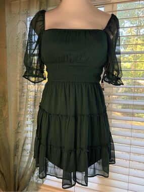 Trixxi Forest Green Puff-Sleeve Tiered Mini Dress